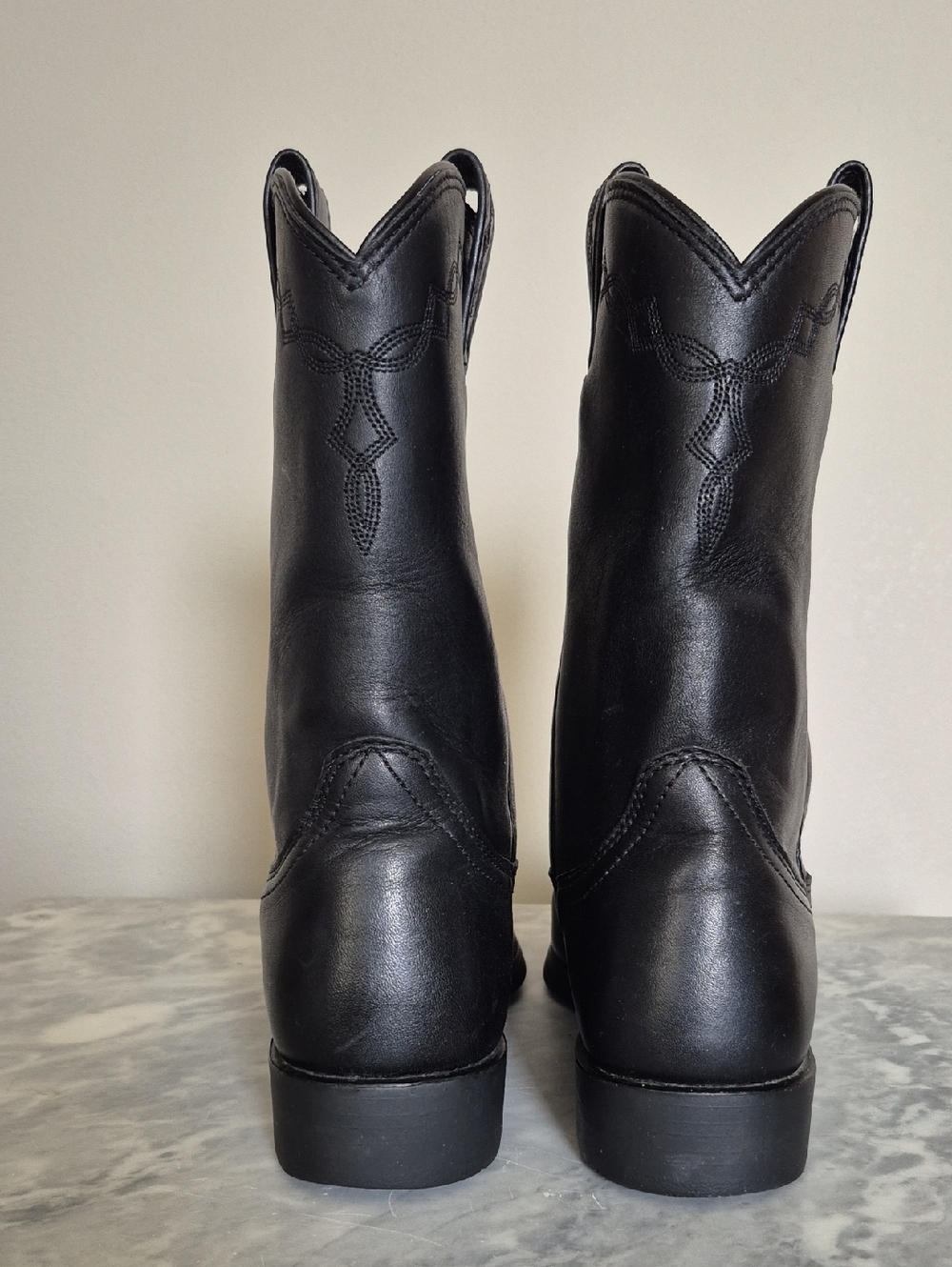 Ariat Men's Size 9 Heritage Roper Round Toe Leather Cowboy Boots, Western - Picture 10 of 13